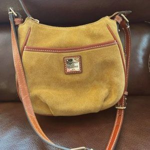 Dooney & Bourke, small purse